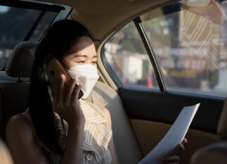 Heavy Traffic For Intern Commuters? 6 Tips To Make Your Traffic Journey Productive
